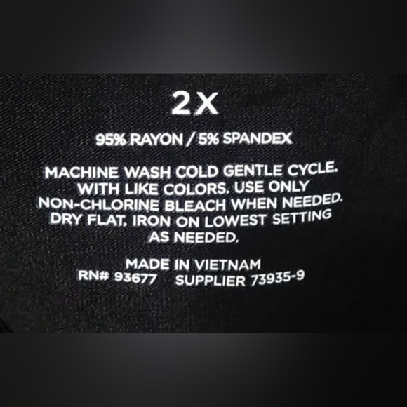 Black Cold Shoulder Bodysuit 2x NWOT - Picture 5 of 5